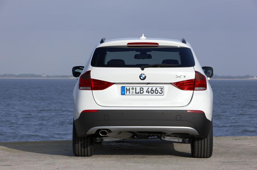  BMW X1 2009 года  (фото 98 из 190)